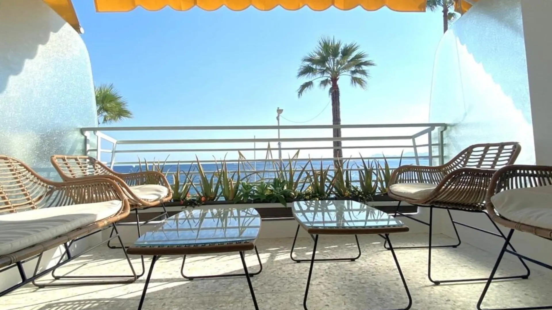 Le Soleil - Sea - Spacious - Hypercentre - Car Park Antibes