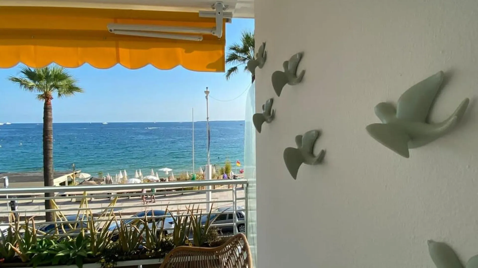 Apartament Le Soleil - Sea - Spacious - Hypercentre - Car Park Antibes Francja